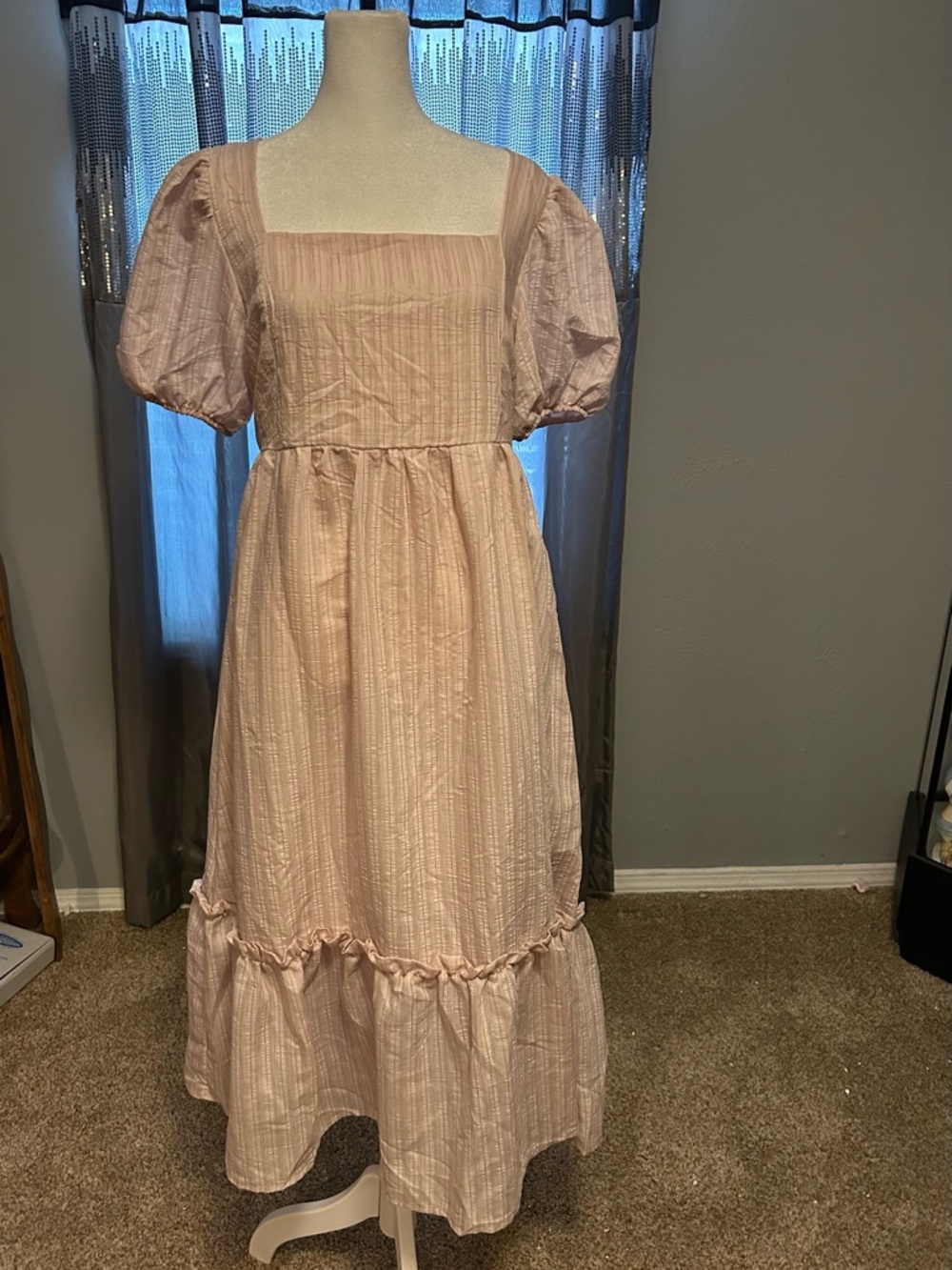 Women’s Pink Square-Neck Maxi Dress with Puff Sleeves